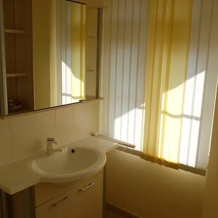 아파트 Ferienwohnung Dresden-coschutz *